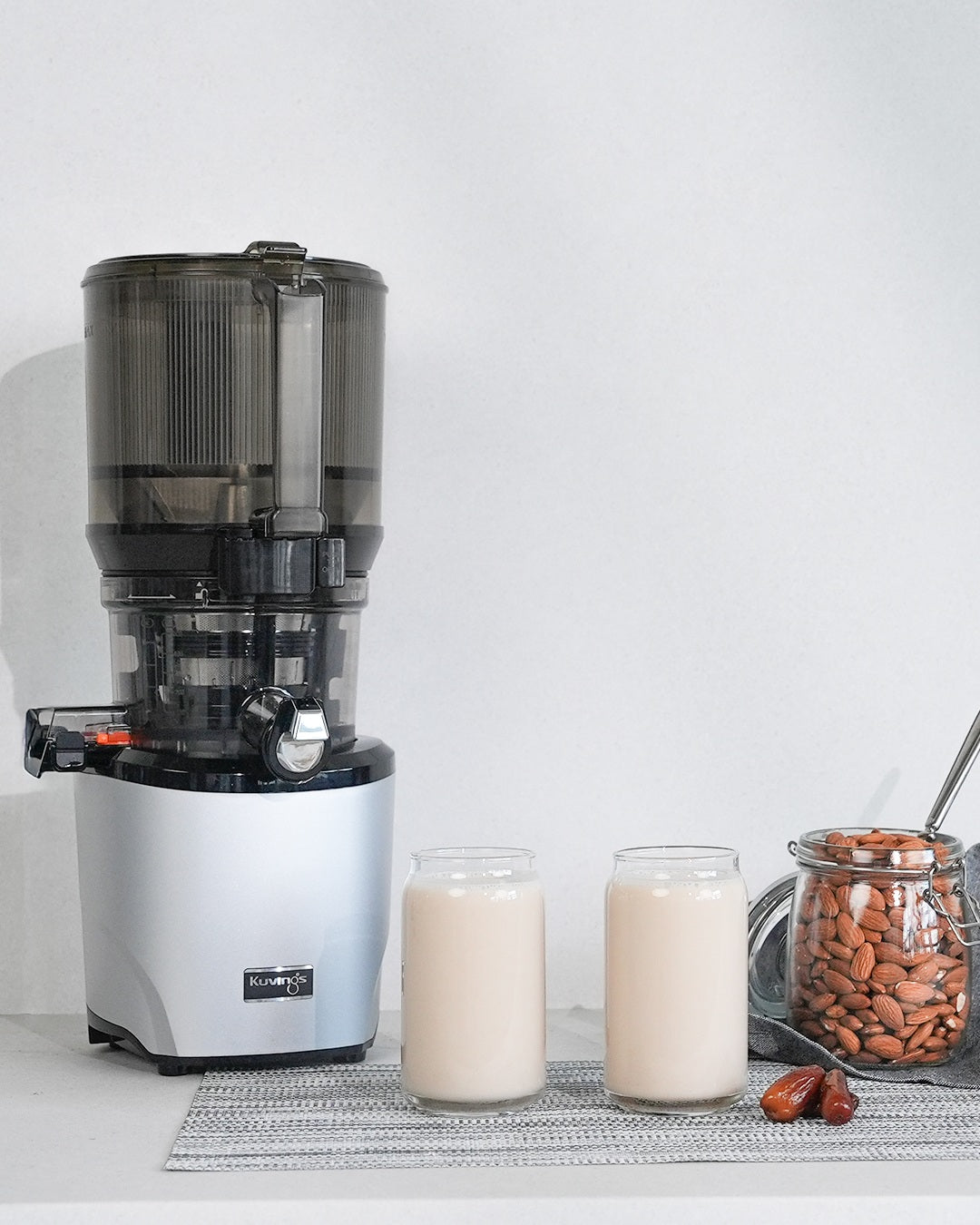 AUTO10S HANDS-FREE SLOW JUICER