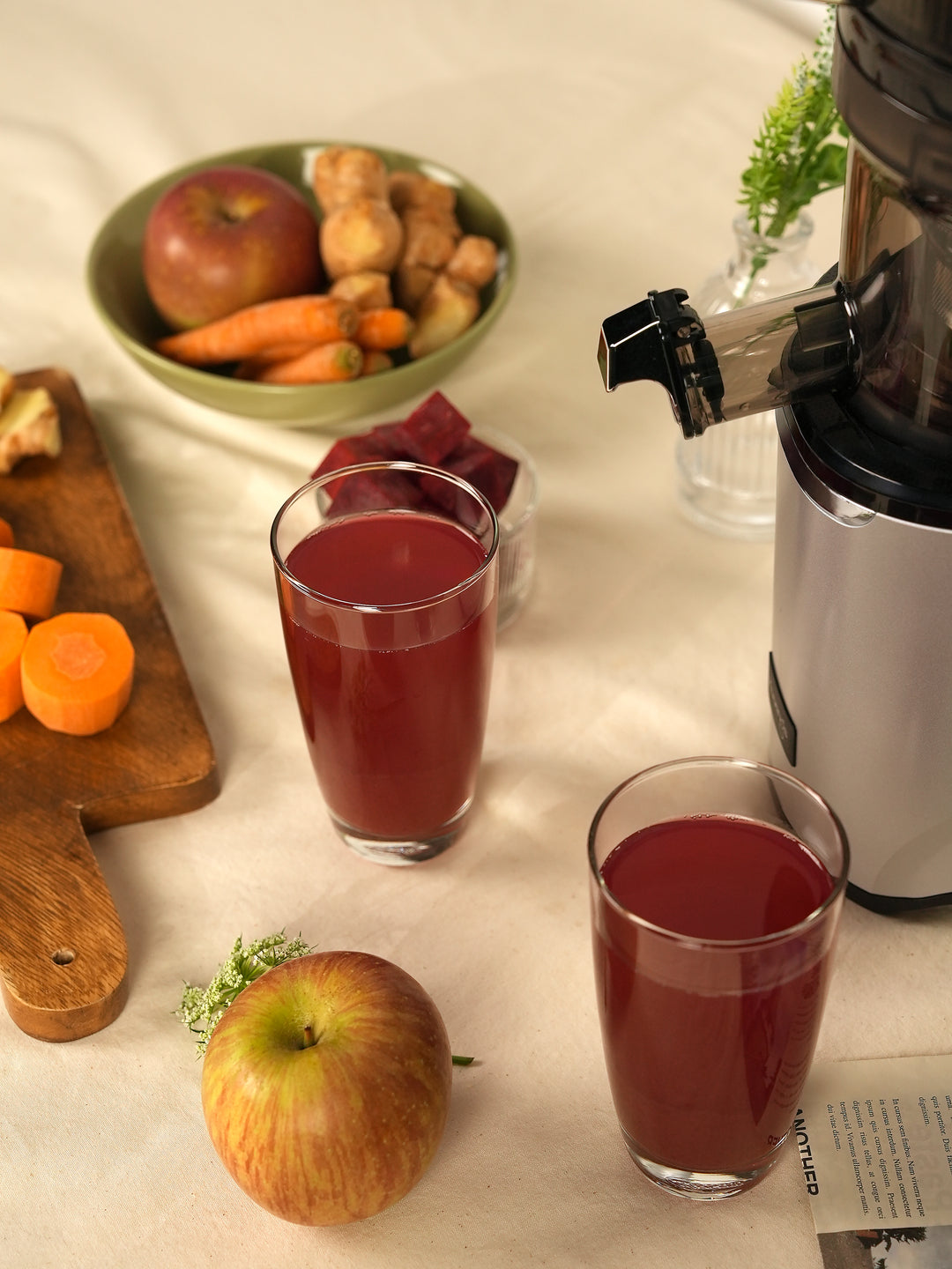 AUTO9 HANDS-FREE SLOW JUICER